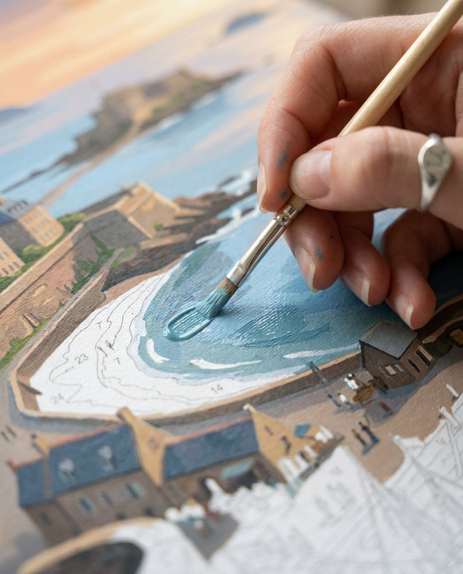 Personne qui peint une Peinture Numeros Saint-Malo Coucher Soleil